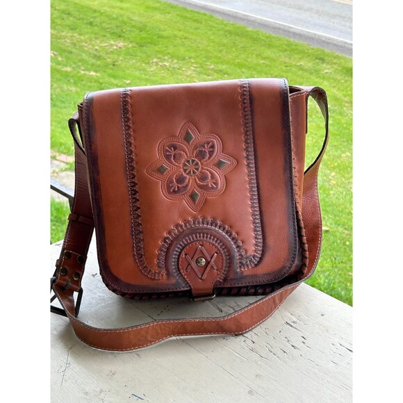 Patricia Nash Handbags - Patricia Nash Tan Hand Tooled Leather Satchel Crossbody bag with Floral Design